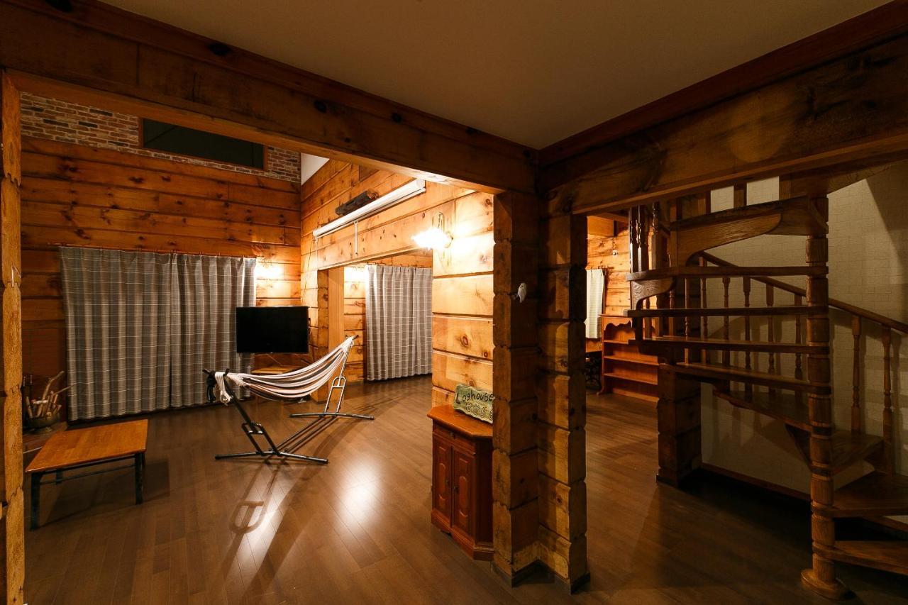 ログハウスせせらぎ Tsuru Extérieur photo