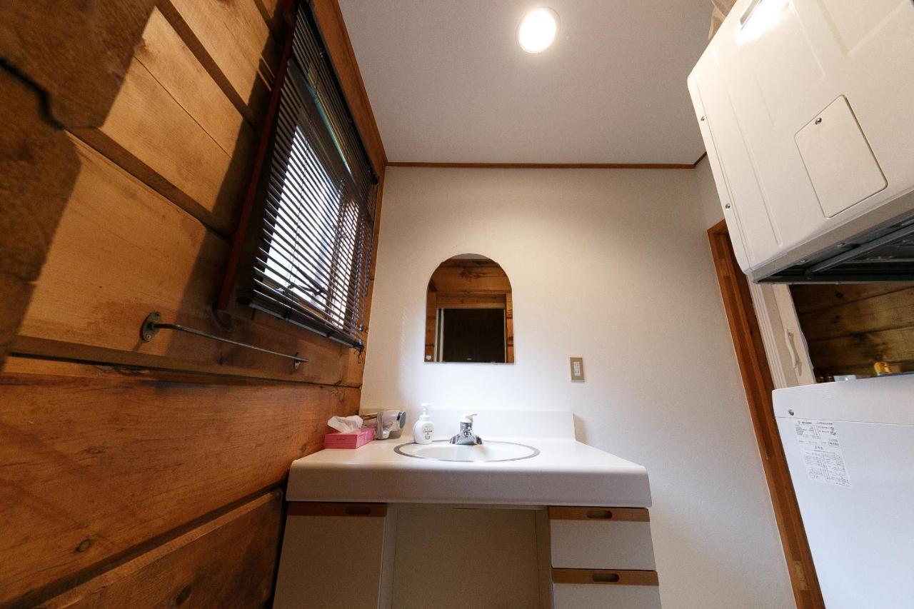 ログハウスせせらぎ Tsuru Extérieur photo