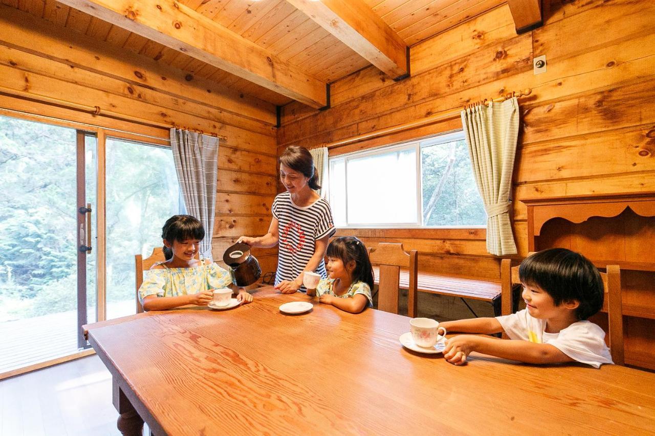 ログハウスせせらぎ Tsuru Extérieur photo