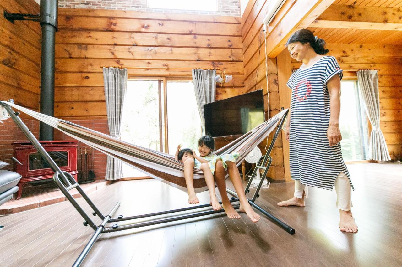 ログハウスせせらぎ Tsuru Extérieur photo