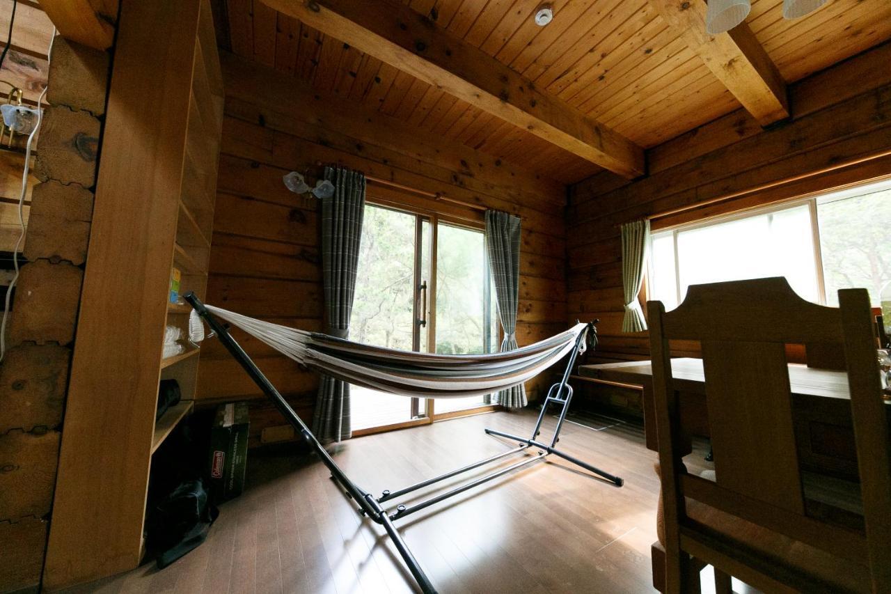 ログハウスせせらぎ Tsuru Extérieur photo